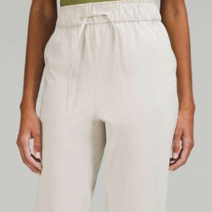 Lululemon Stretch High-Rise Jogger Cream